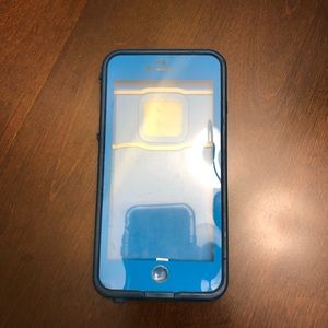 iPhone 7 Life proof case Fre
